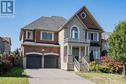 986 WILBUR PIPHER CIRCLE  Newmarket, ON L3X 0G5
