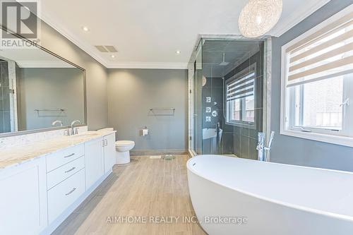 986 Wilbur Pipher Circle, Newmarket, ON 