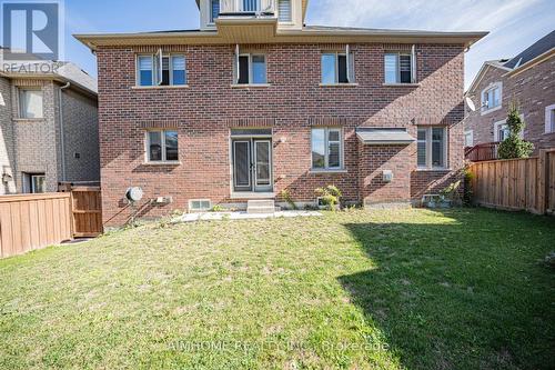 986 Wilbur Pipher Circle, Newmarket, ON 