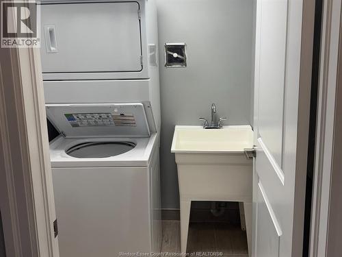 6 Park Street Unit# 505, Kingsville, ON - Indoor Photo Showing Laundry Room