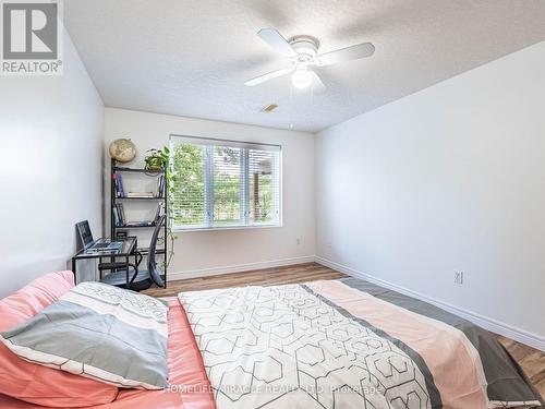 678 Salzburg Drive, Waterloo, ON - Indoor Photo Showing Bedroom