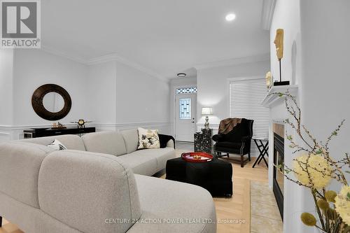 1969 Loasa Lane, Ottawa, ON 