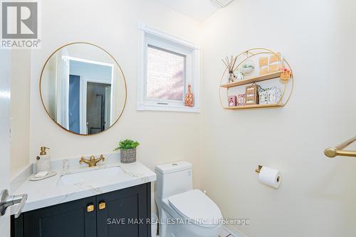 3645 Indigo Crescent, Mississauga, ON - Indoor Photo Showing Bathroom