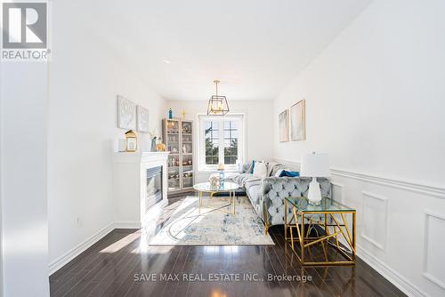 3645 Indigo Crescent, Mississauga, ON - Indoor Photo Showing Living Room With Fireplace