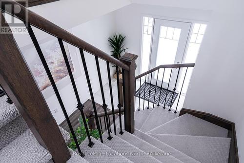upper level - 17 Catamaran Drive, Wasaga Beach, ON 