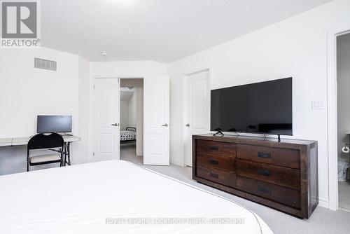 Primary with walk in closet and ensuite - 17 Catamaran Drive, Wasaga Beach, ON 