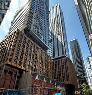 3521 - 28 WIDMER STREET  Toronto, ON M5V 0T2