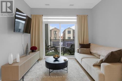 216 - 470 Gordon Krantz Avenue, Milton, ON - Indoor Photo Showing Living Room