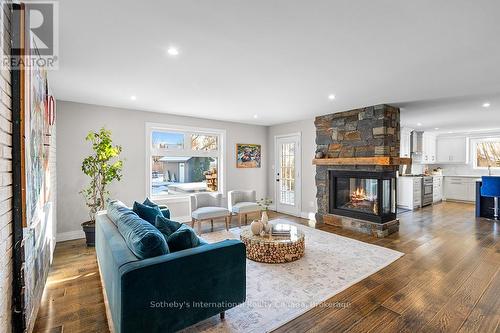196 Ninth Street, Collingwood, ON - Indoor Photo Showing Living Room With Fireplace
