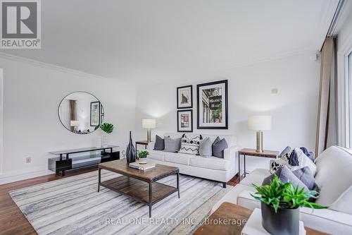 26 Elvaston Drive, Toronto, ON - Indoor Photo Showing Living Room
