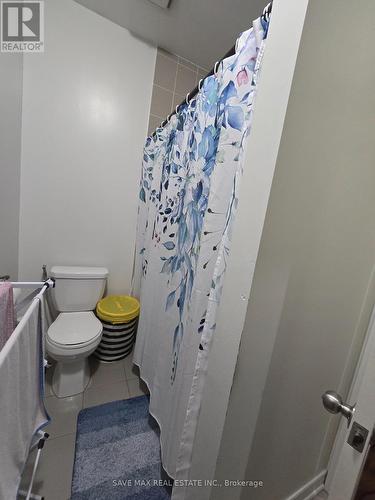 32 Kempenfelt Trail, Brampton, ON - Indoor Photo Showing Bathroom