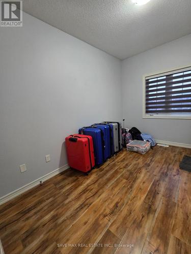 32 Kempenfelt Trail, Brampton, ON - Indoor Photo Showing Other Room