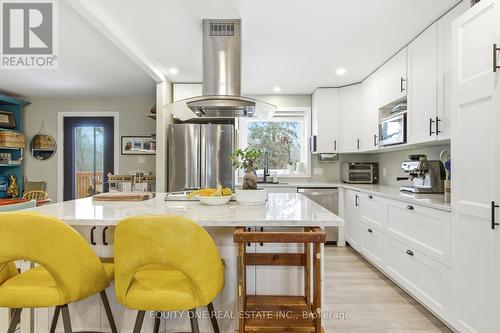 5453 Long Island Road, Ottawa, ON - Indoor Photo Showing Kitchen With Upgraded Kitchen