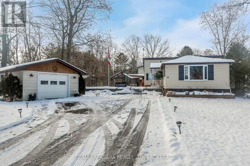 18 SALLOWS DRIVE  Tay, ON L0K 2A0