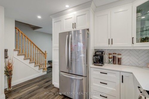 6-171 Highbury Drive, Hamilton, ON - Indoor Photo Showing Other Room