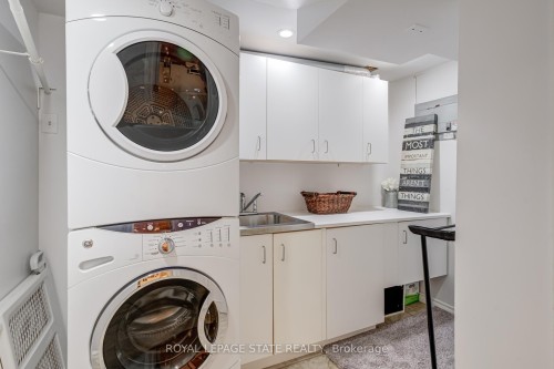 6-171 Highbury Drive, Hamilton, ON - Indoor Photo Showing Laundry Room