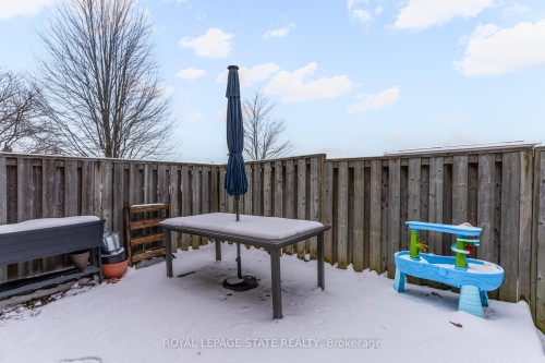 6-171 Highbury Drive, Hamilton, ON - Outdoor