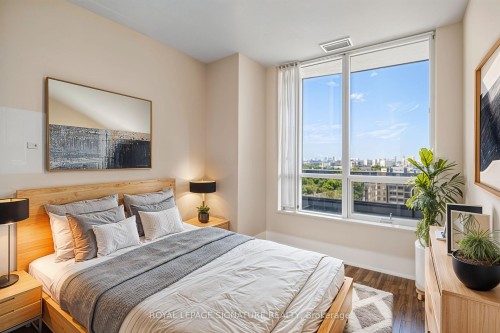 2205-105 Harrison Garden Boulevard, Toronto, ON - Indoor Photo Showing Bedroom