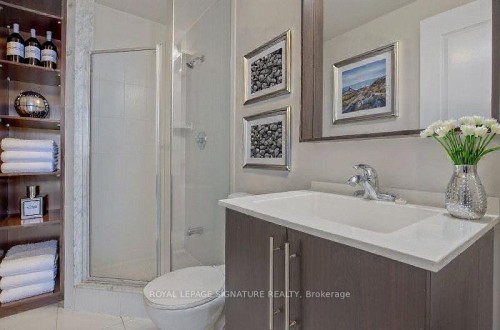 2205-105 Harrison Garden Boulevard, Toronto, ON - Indoor Photo Showing Bathroom