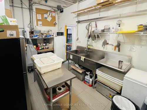 243-7181 Yonge Street, Markham, ON 