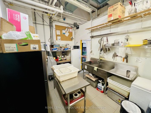 243-7181 Yonge Street, Markham, ON 