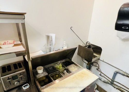 243-7181 Yonge Street, Markham, ON 