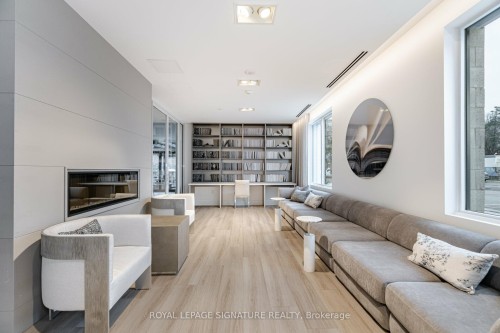 203-42 Mill Street, Halton Hills, ON - Indoor Photo Showing Living Room With Fireplace