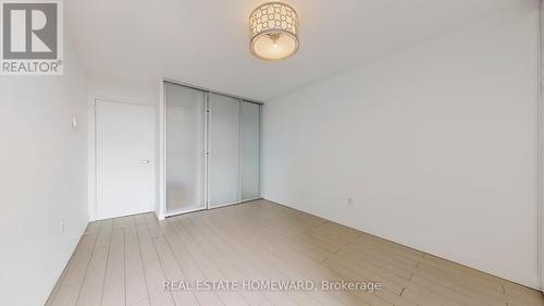 Master bedroom - 1404 - 40 Homewood Avenue, Toronto, ON 