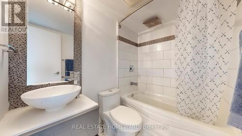 Updated bath - 1404 - 40 Homewood Avenue, Toronto, ON 