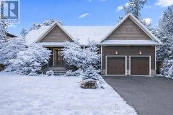 2073 DERAMORE DRIVE  Oakville (Fd Ford), ON L6J 2P7