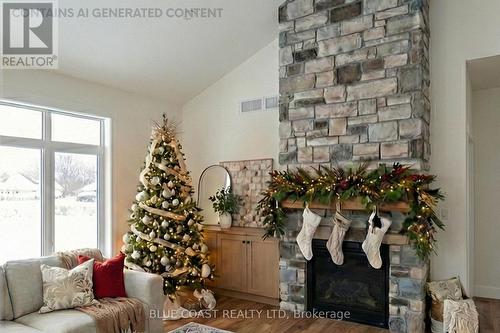 6755 Griffin Drive, Plympton-Wyoming (Plympton Wyoming), ON - Indoor Photo Showing Living Room With Fireplace