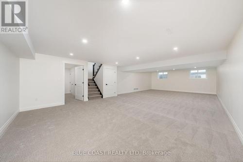 6755 Griffin Drive, Plympton-Wyoming (Plympton Wyoming), ON - Indoor Photo Showing Other Room