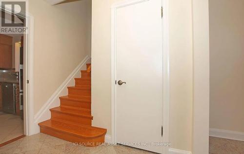 34 Gwendolen Crescent, Toronto, ON - Indoor Photo Showing Other Room