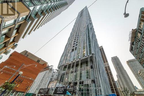 4702 - 1 Yorkville Avenue, Toronto, ON - Outdoor With Facade