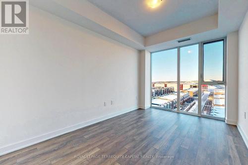 1004 - 100 Eagle Rock Way, Vaughan, ON - Indoor Photo Showing Other Room