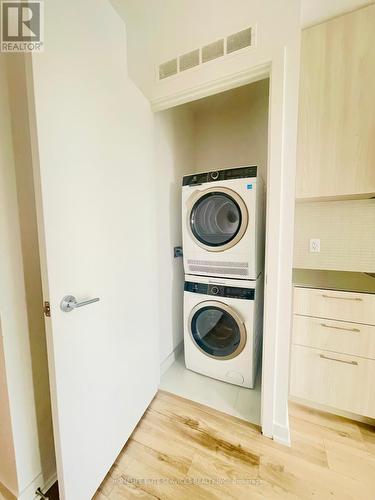 313-Tower A - 7439 Kingston Road, Toronto, ON - Indoor Photo Showing Laundry Room
