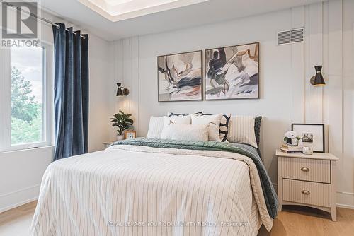 202 Queen Street W, Mississauga, ON 