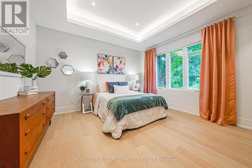 202 Queen Street W, Mississauga, ON 