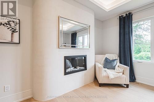 202 Queen Street W, Mississauga, ON 