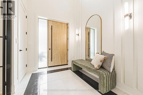 202 Queen Street W, Mississauga, ON 