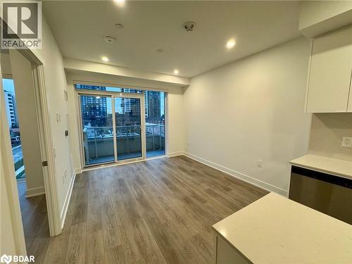 2088 James Street Unit# 407, Burlington, ON - Indoor Photo Showing Other Room