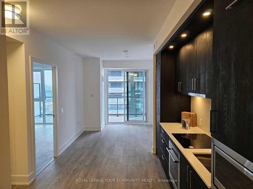 2305 - 10 Inn On The Park Drive, Toronto, ON - Indoor Photo Showing Kitchen