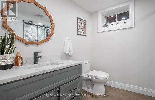 18 Hailey Court, Clarington (Bowmanville), ON 