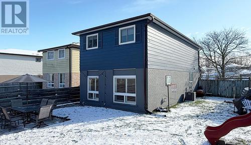 18 Hailey Court, Clarington (Bowmanville), ON 