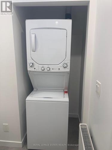 B - 1007 Kingston Road W, Toronto, ON 