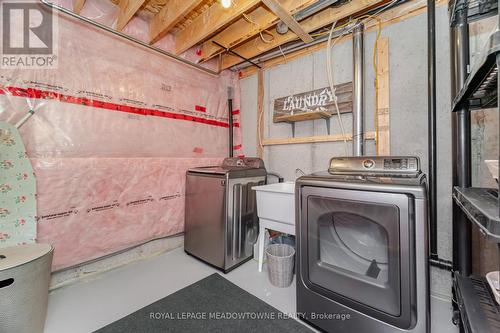 6338 Shapton Crescent, Niagara Falls, ON - Indoor Photo Showing Laundry Room