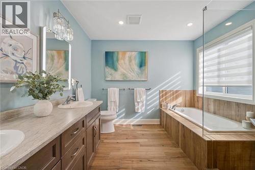22 Marty Lane, New Hamburg, ON - Indoor Photo Showing Bathroom