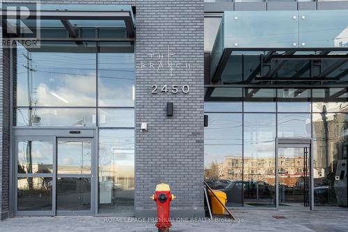 406 - 2450 Old Bronte Road, Oakville, ON - Indoor