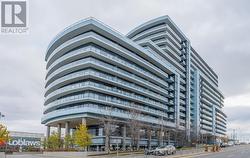 827 - 2885 BAYVIEW AVENUE  Toronto, ON M2K 0A3