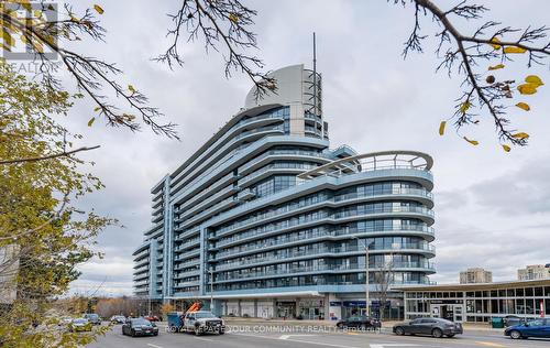 827 - 2885 Bayview Avenue, Toronto, ON - Outdoor